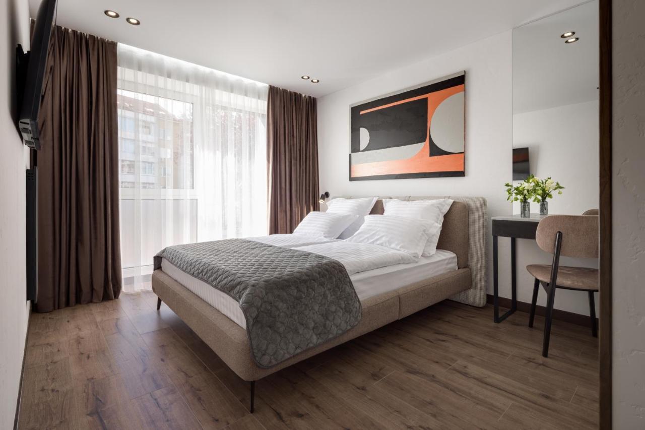 Apartel Užhorod Esterno foto